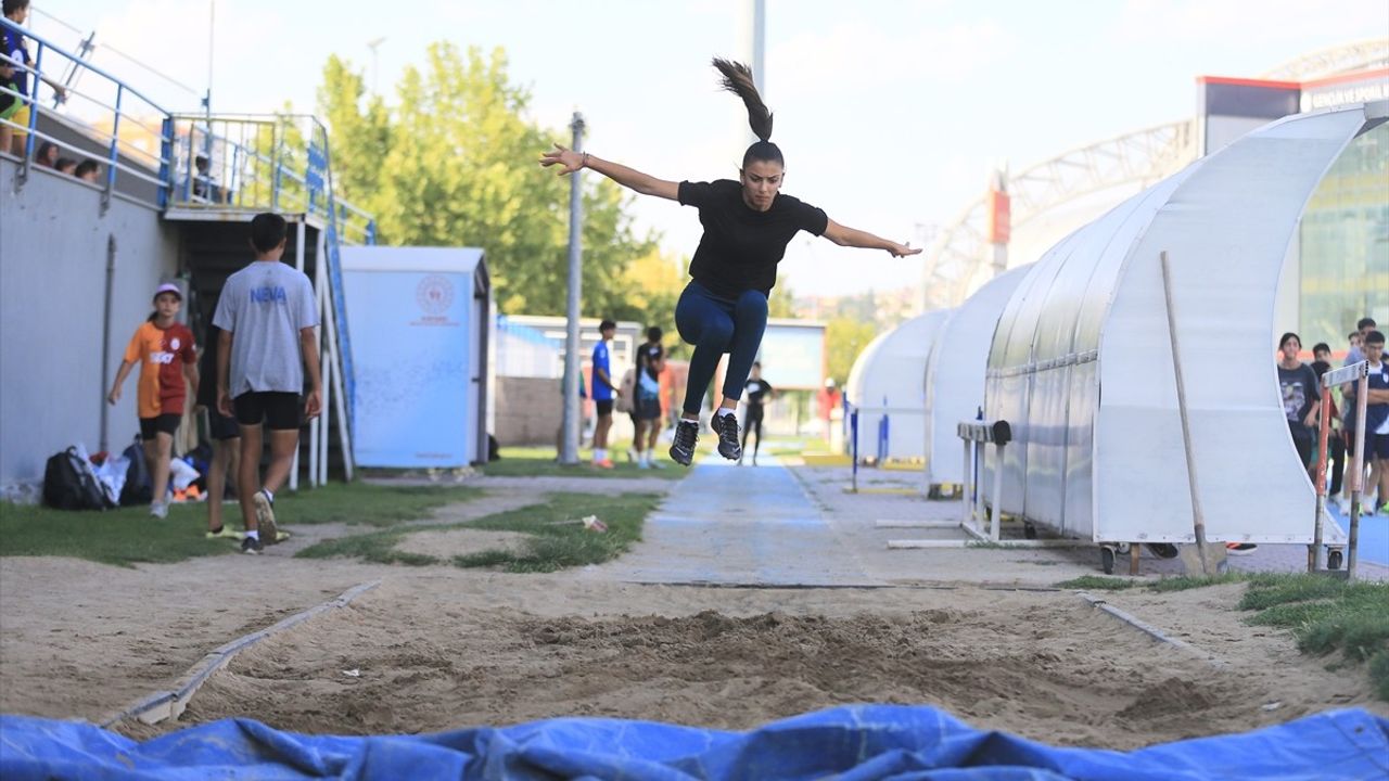 Kayseri'deki Spor Yatırımları Kulüp ve Sporcu Sayısını Artırıyor