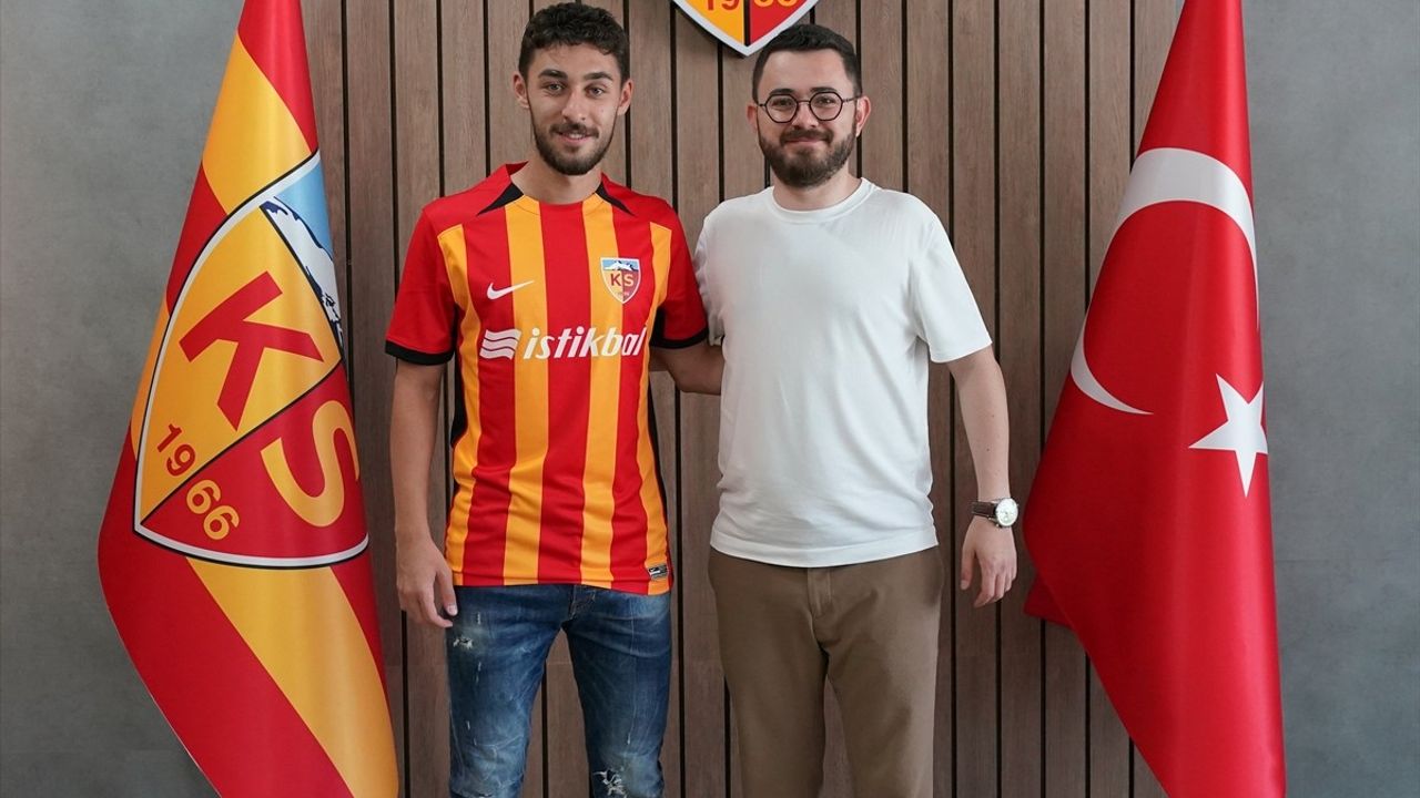 Kayserispor, Kartal Kayra Yılmaz ile Anlaştı