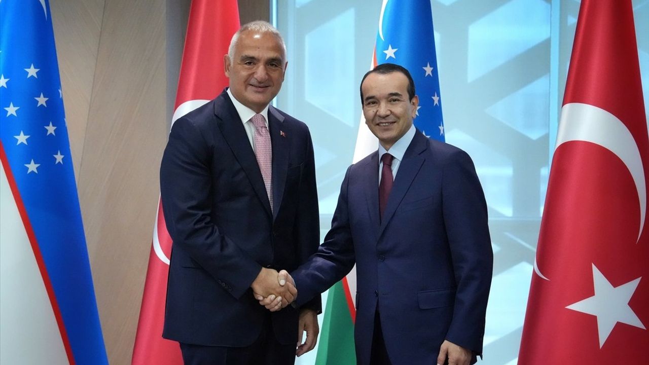 Kültür ve Turizm Bakanı Ersoy, Özbekistan'da Kültürel İşbirliğini Güçlendiriyor