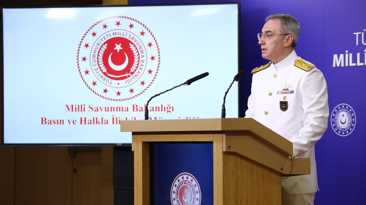 Milli Savunma Bakanlığı'ndan Operasyon Bilgilendirmesi ve Zafer Bayramı Kutlamaları