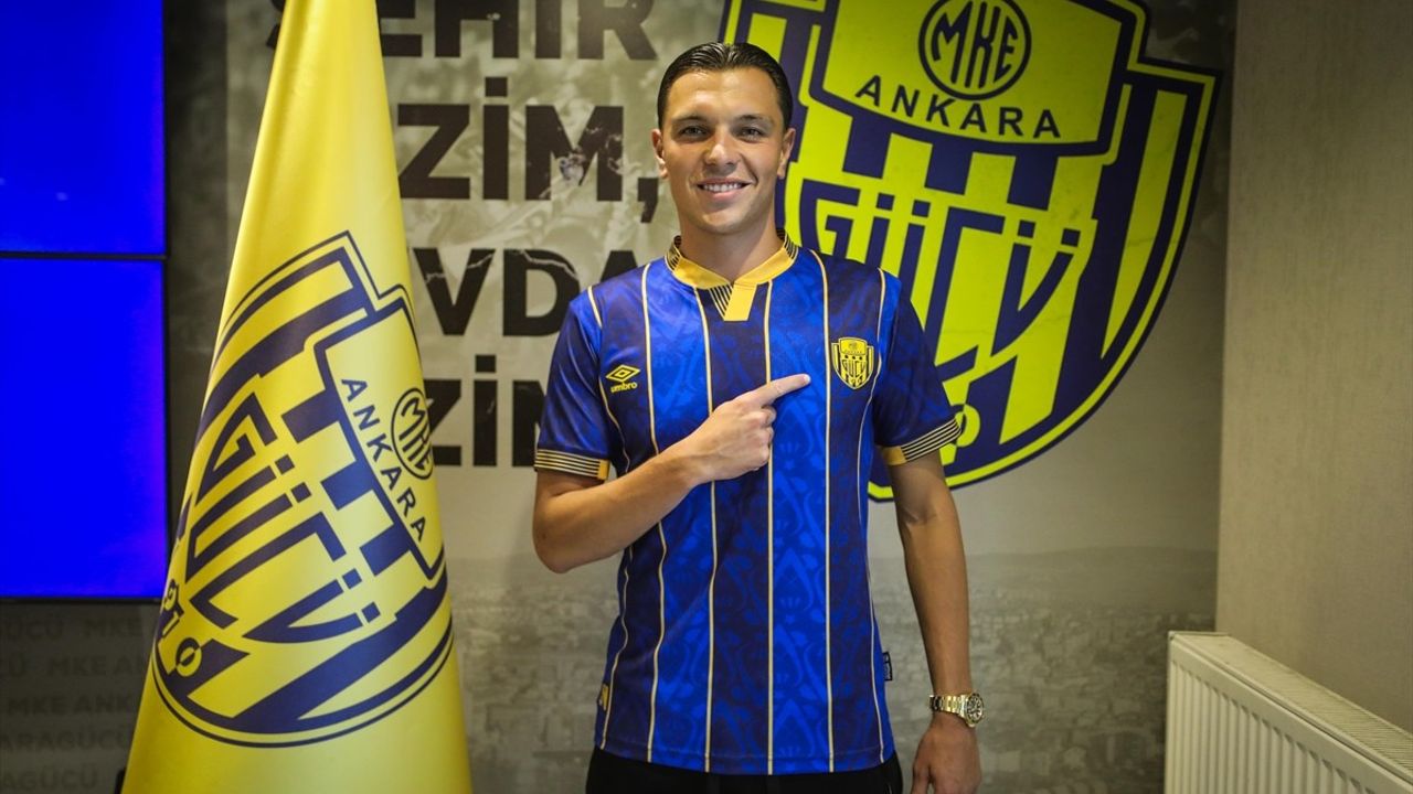 MKE Ankaragücü Renat Dadashov'u Transfer Etti