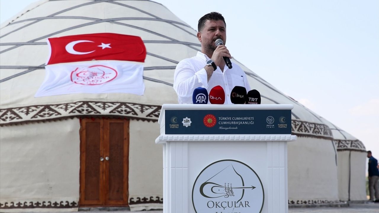 Muş'ta Malazgirt Zaferi'nin 953. Yıl Dönümü Etkinlikleri Başladı