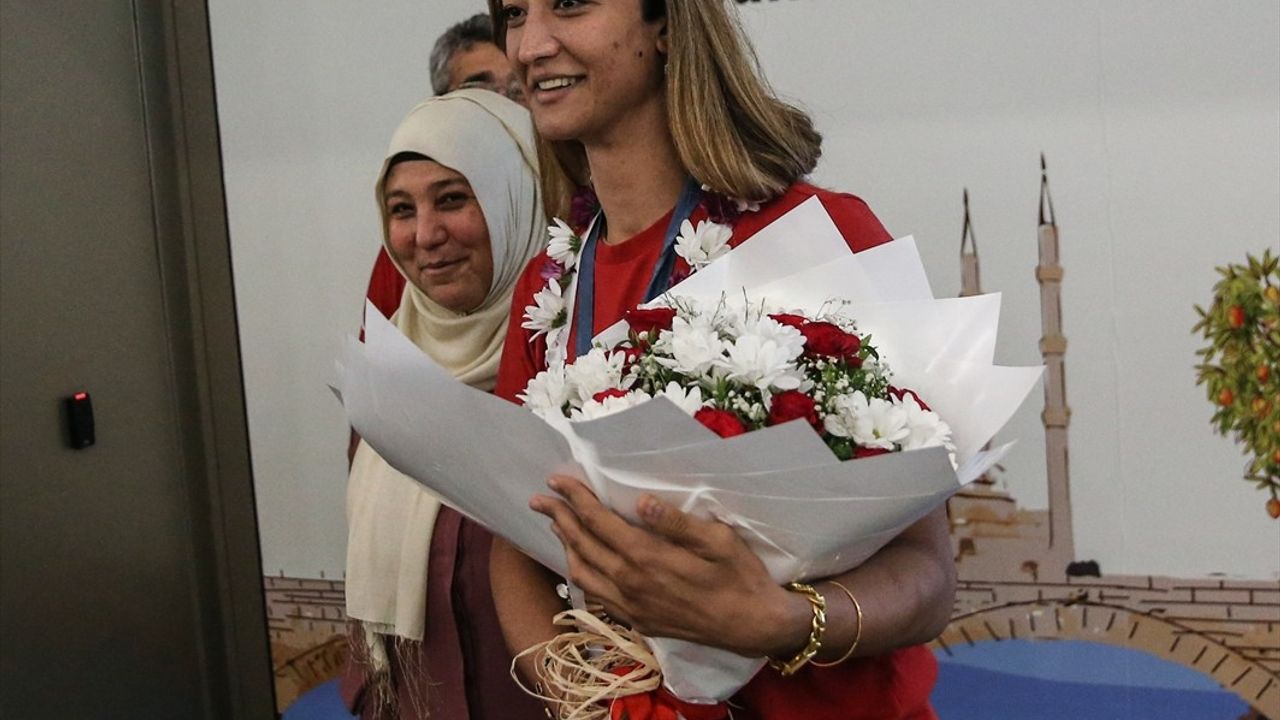 Nafia Kuş Aydın: "Altın Madalya İçin Hedefim Var"