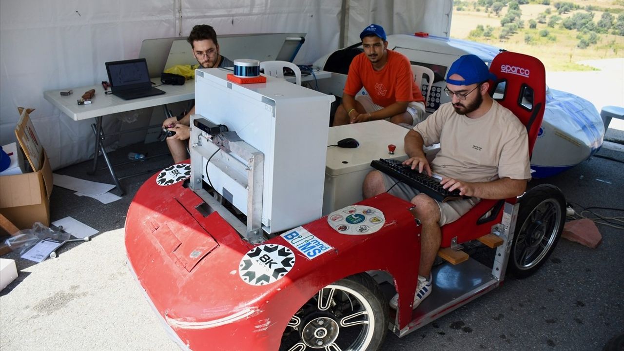 Robotaksi Yarışması TEKNOFEST'te Start Aldı