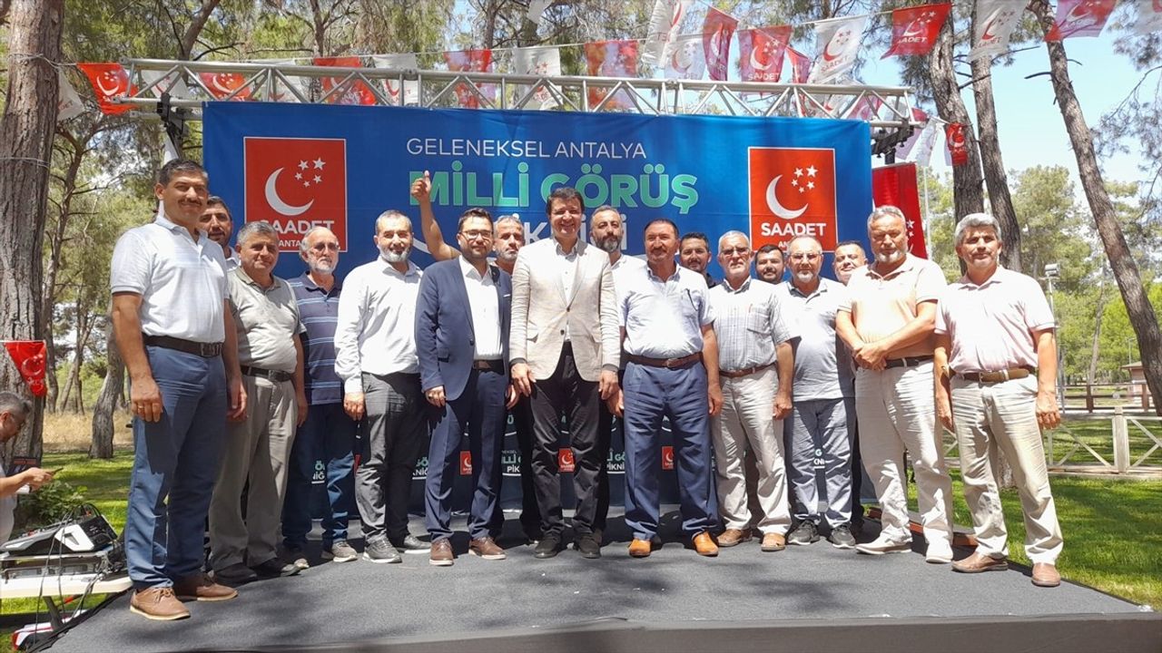 Saadet Partisi Genel Başkanvekili Arıkan Antalya'da Önemli Mesajlar Verdi