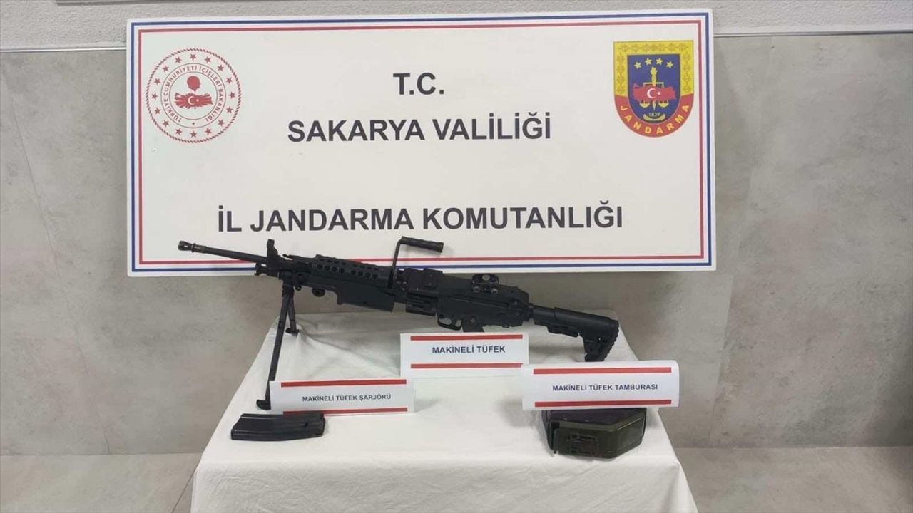Sakarya'da Uzun Namlulu Makineli Tüfek İle Yakalanan Şüpheli Gözaltına Alındı