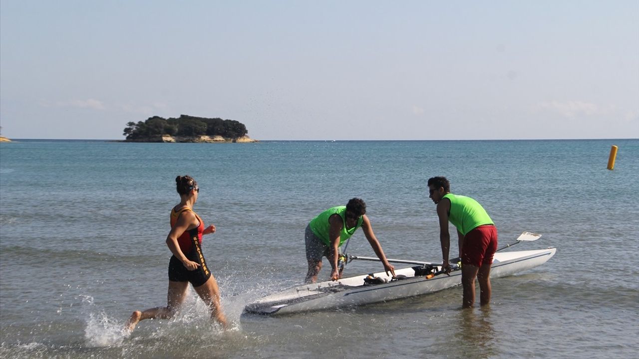 Sinop'ta Deniz Küreği Türkiye Şampiyonası Sona Erdi