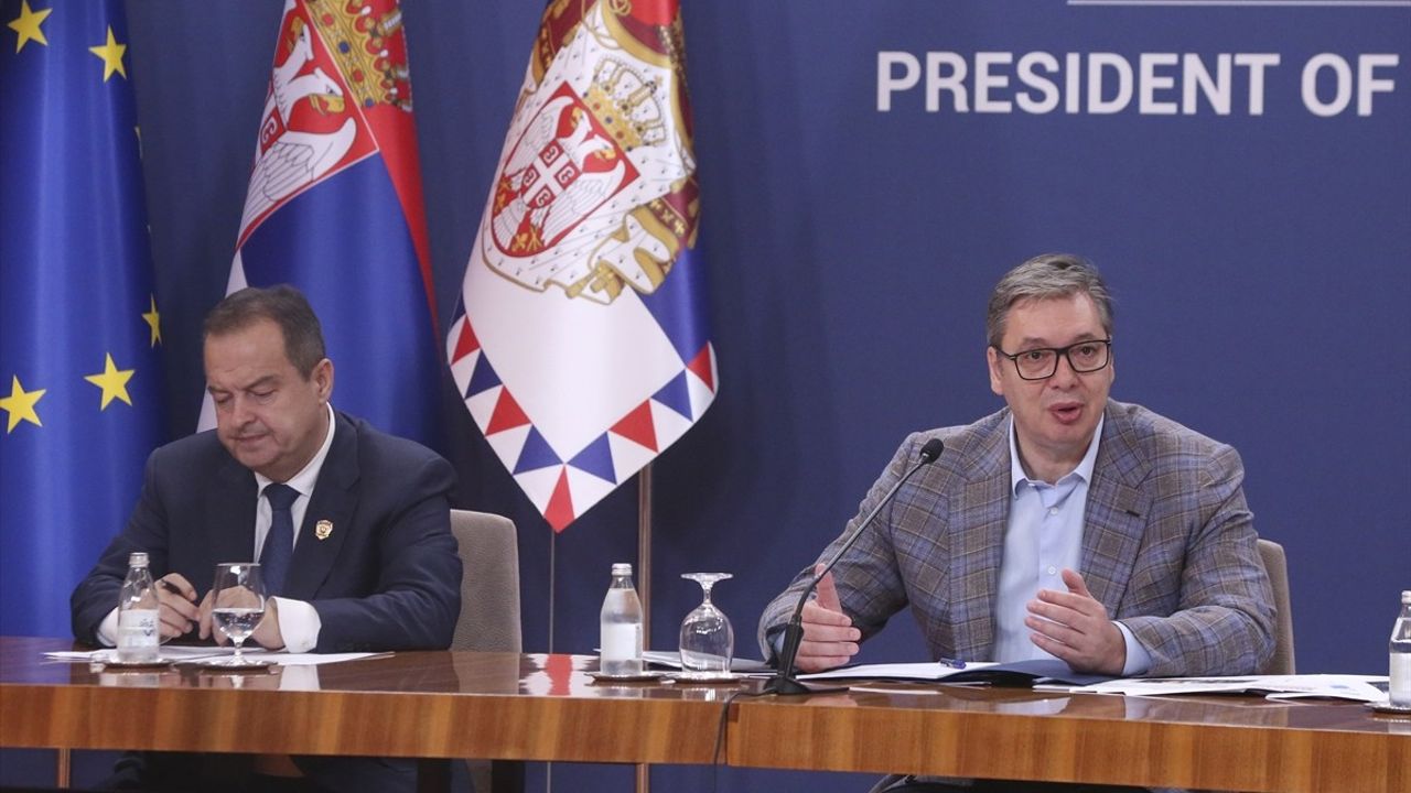 Sırbistan Cumhurbaşkanı Vucic, Lityum Çıkarma Projesinde Israrcı