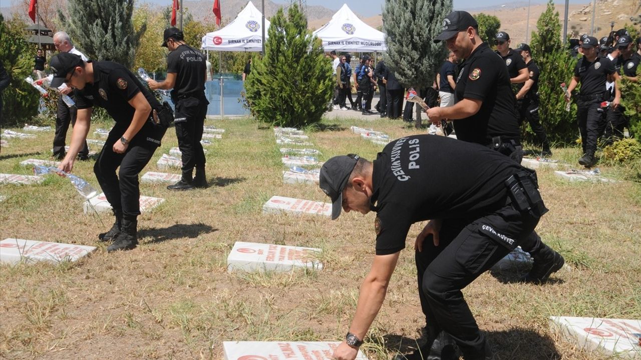 Şırnak'ta Şehit 12 Polis İçin Anma Töreni