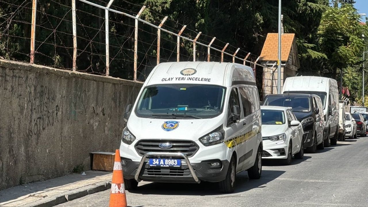 Şişli'de Kaçak Kazı Yapan 4 Kişi Gözaltına Alındı