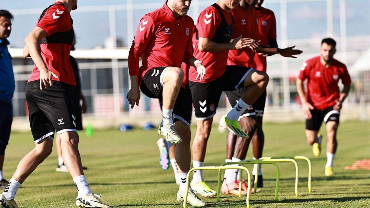 Sivasspor, Beşiktaş Maçına Hazırlıklarını Sürdürüyor