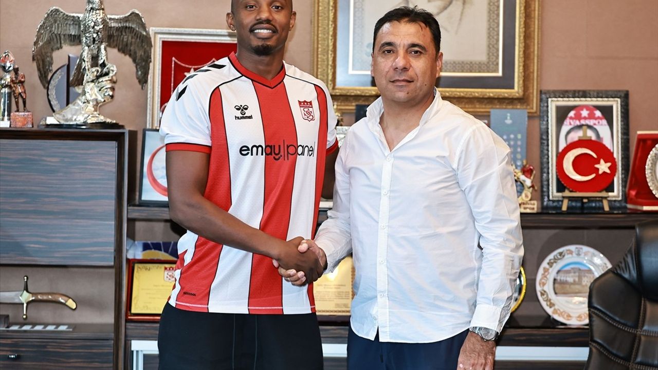 Sivasspor, Fode Koita ile Sözleşme Yeniledi