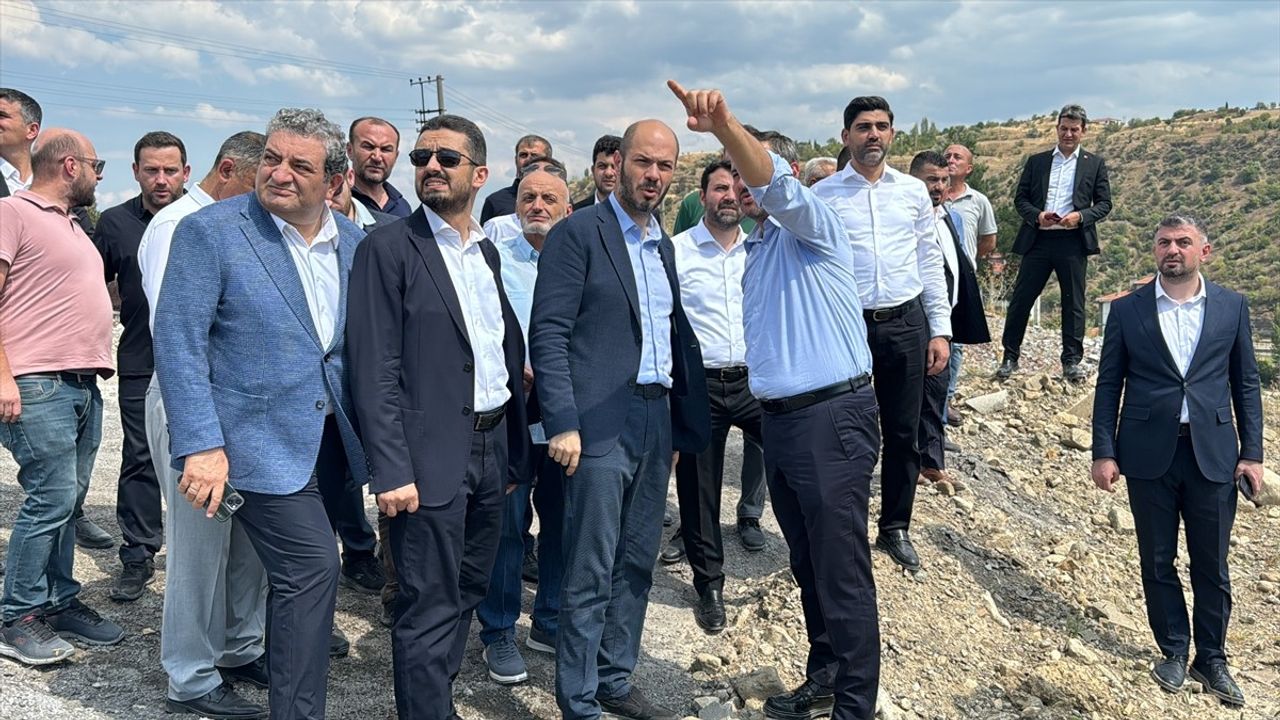 TOKİ Başkanı Sungur Karabük'te Proje İncelemeleri Gerçekleştirdi