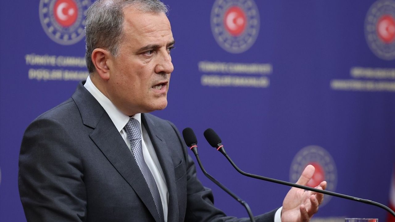 Türkiye-Azerbaycan İlişkileri Güçleniyor