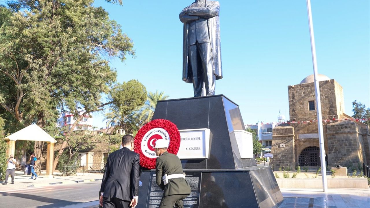 Türkiye'nin Yeni Lefkoşa Büyükelçisi Güven Mektubunu Sundu