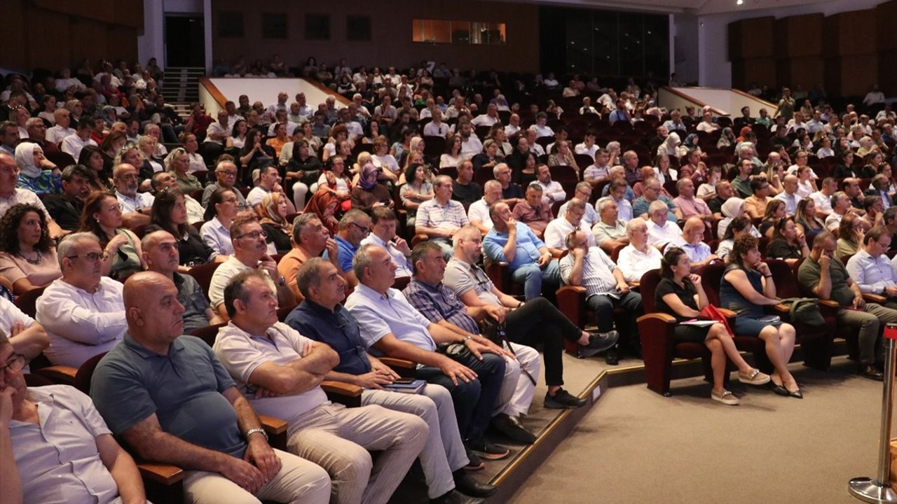 Türkiye Yüzyılı Maarif Modeli Bursa'da Tanıtıldı