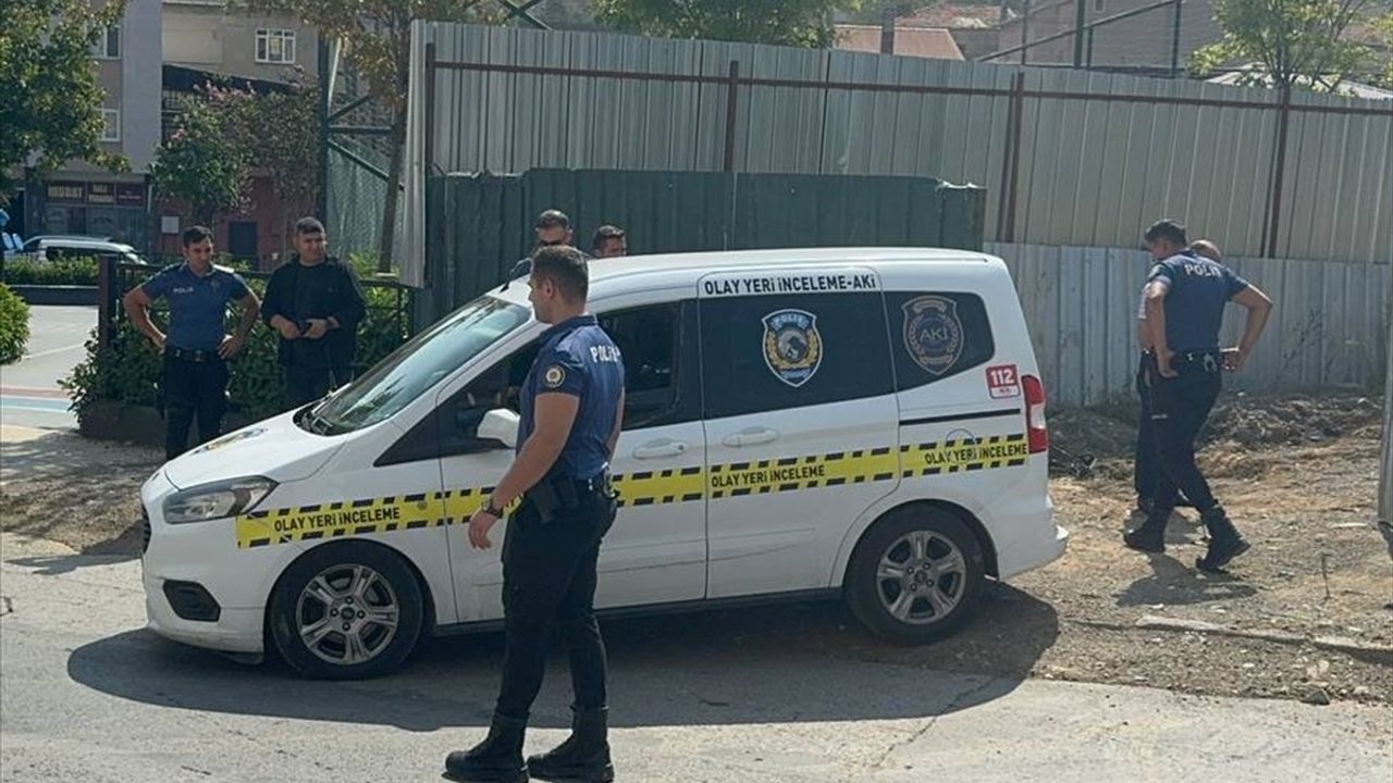 Ümraniye'de İnşaatta Bulunan Erkek Cesedi Şok Yarattı