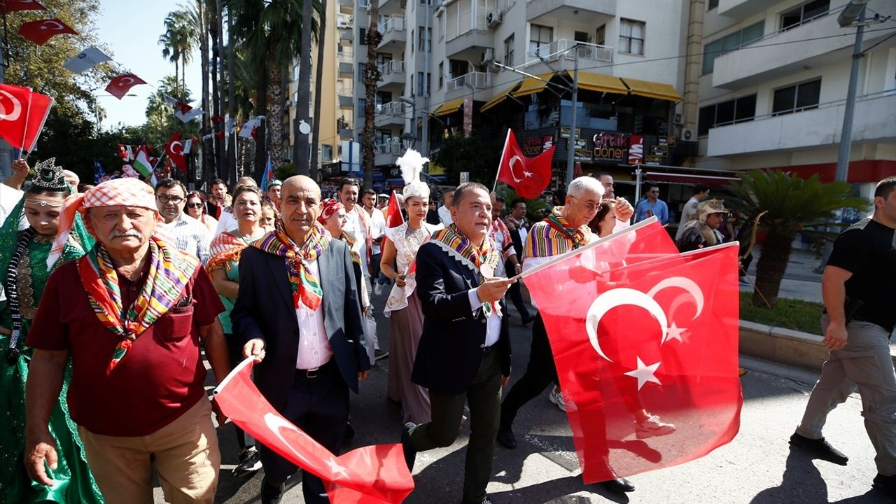 3. Uluslararası Yörük Türkmen Festivali Renkli Görüntülerle Başladı