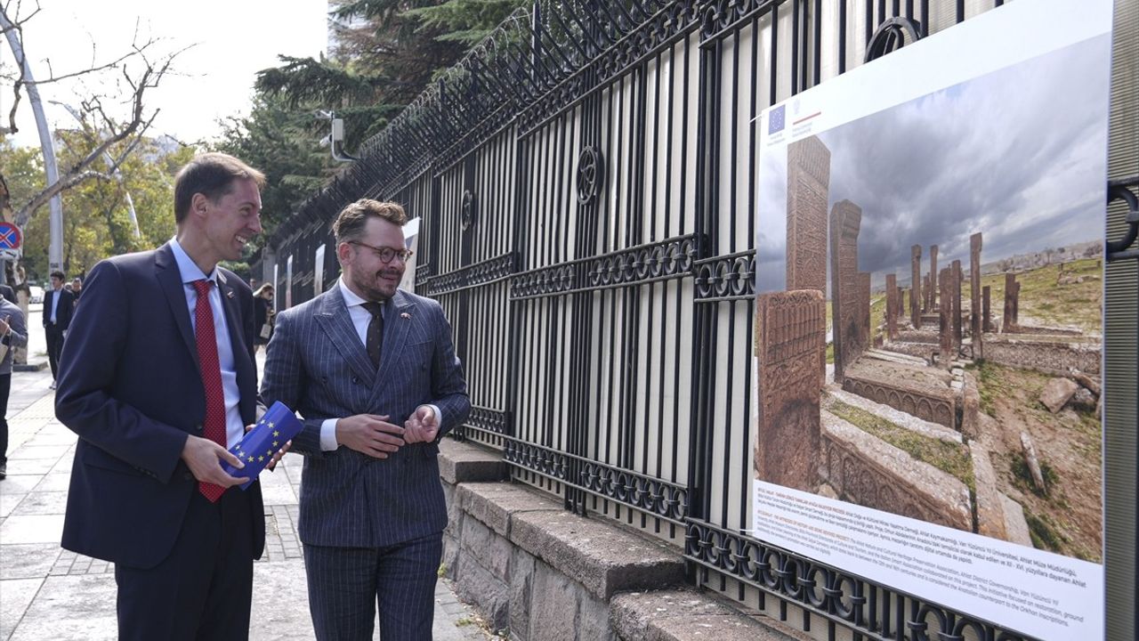 Ankara'da "Paylaştığımız Ortak Kültür ve Değerler" Fotoğraf Sergisi Açıldı