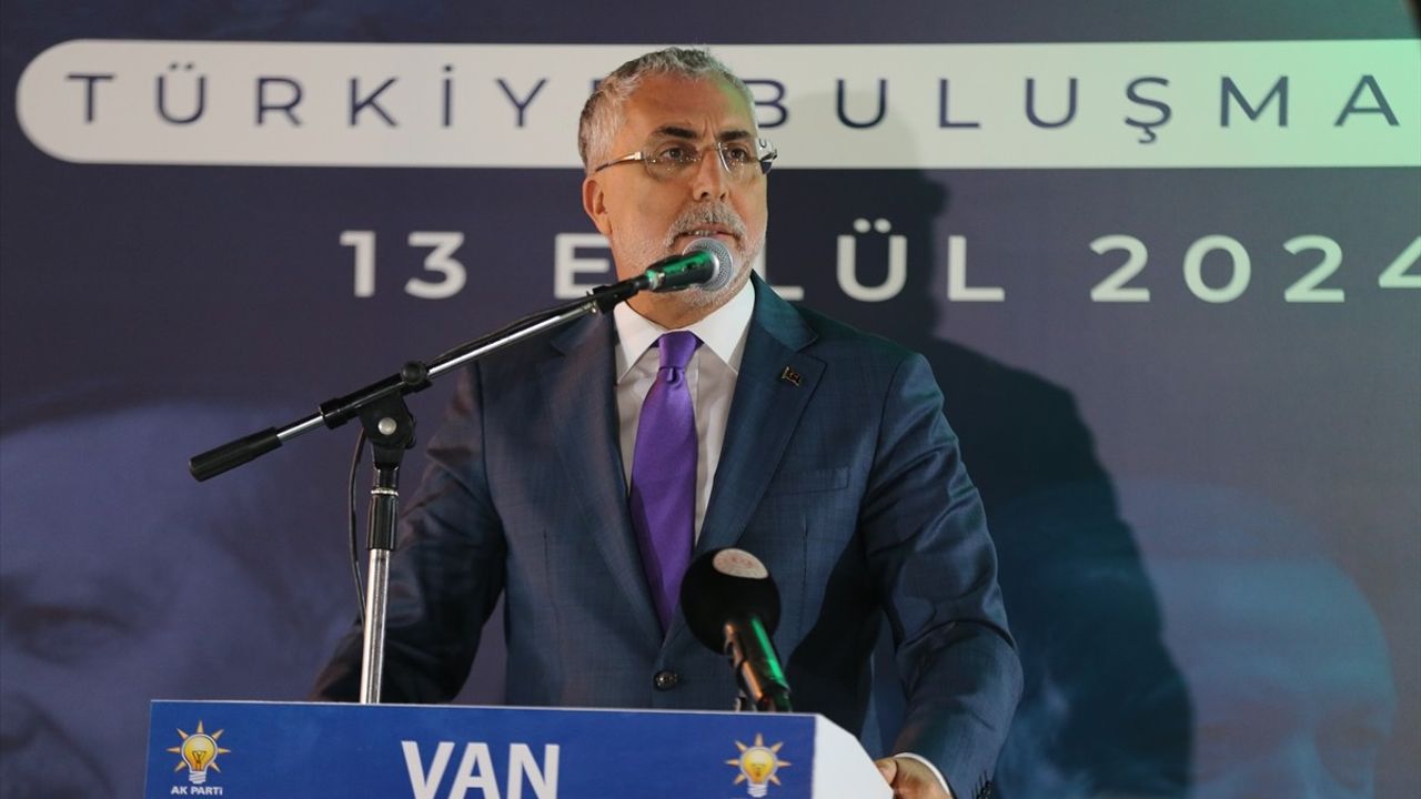 Bakan Işıkhan: Terörü yenerek bölgeyi kalkındıracağız