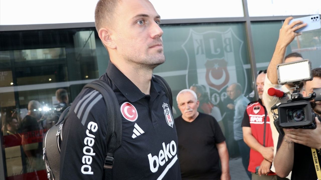 Beşiktaş, Trabzon'da Maç Öncesi Hazırlıklarını Sürdürüyor