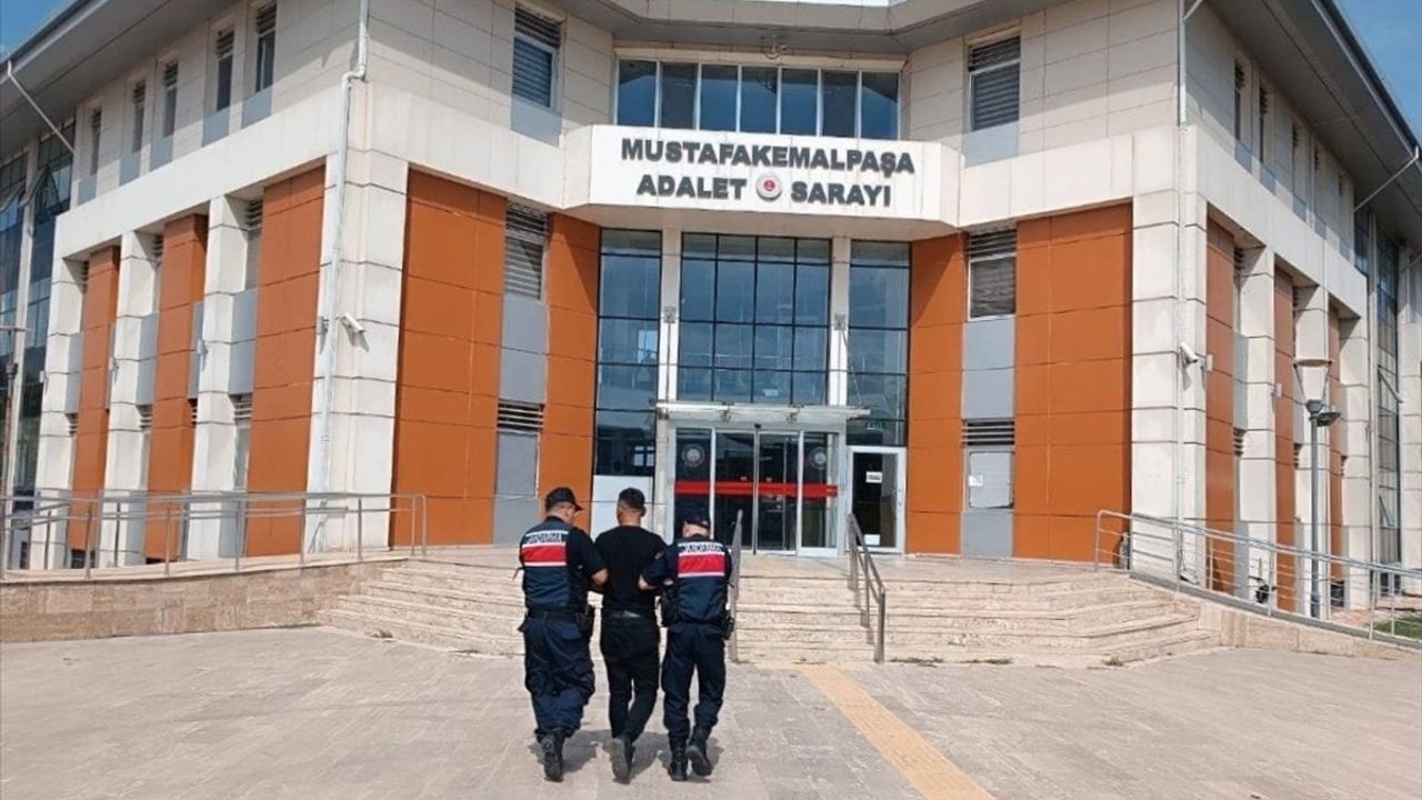 Bursa'da 15 Yıl Hapis Cezası Olan Firari Hükümlü Yakalandı