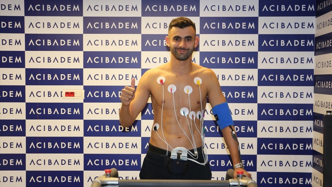 Çaykur Rizespor, Rachid Ghezzal ile Anlaştı