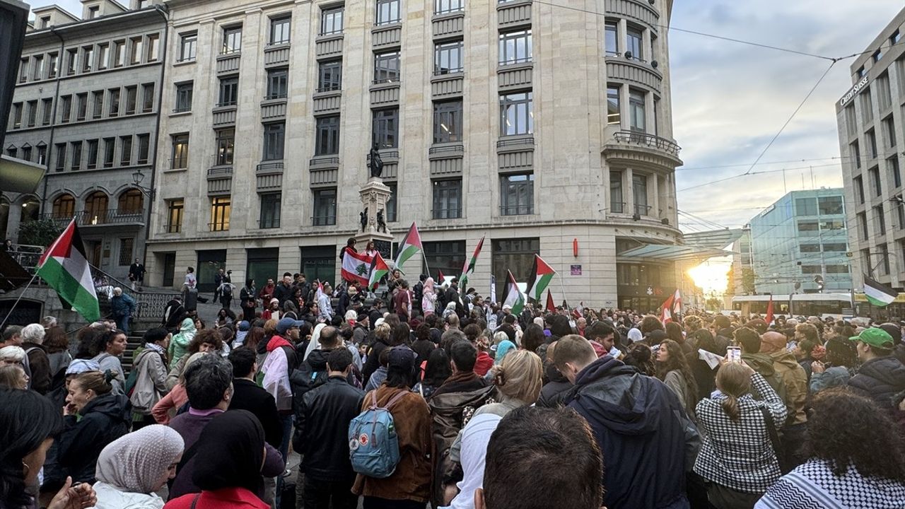 Cenevre'de İsrail'in Saldırıları Protesto Edildi