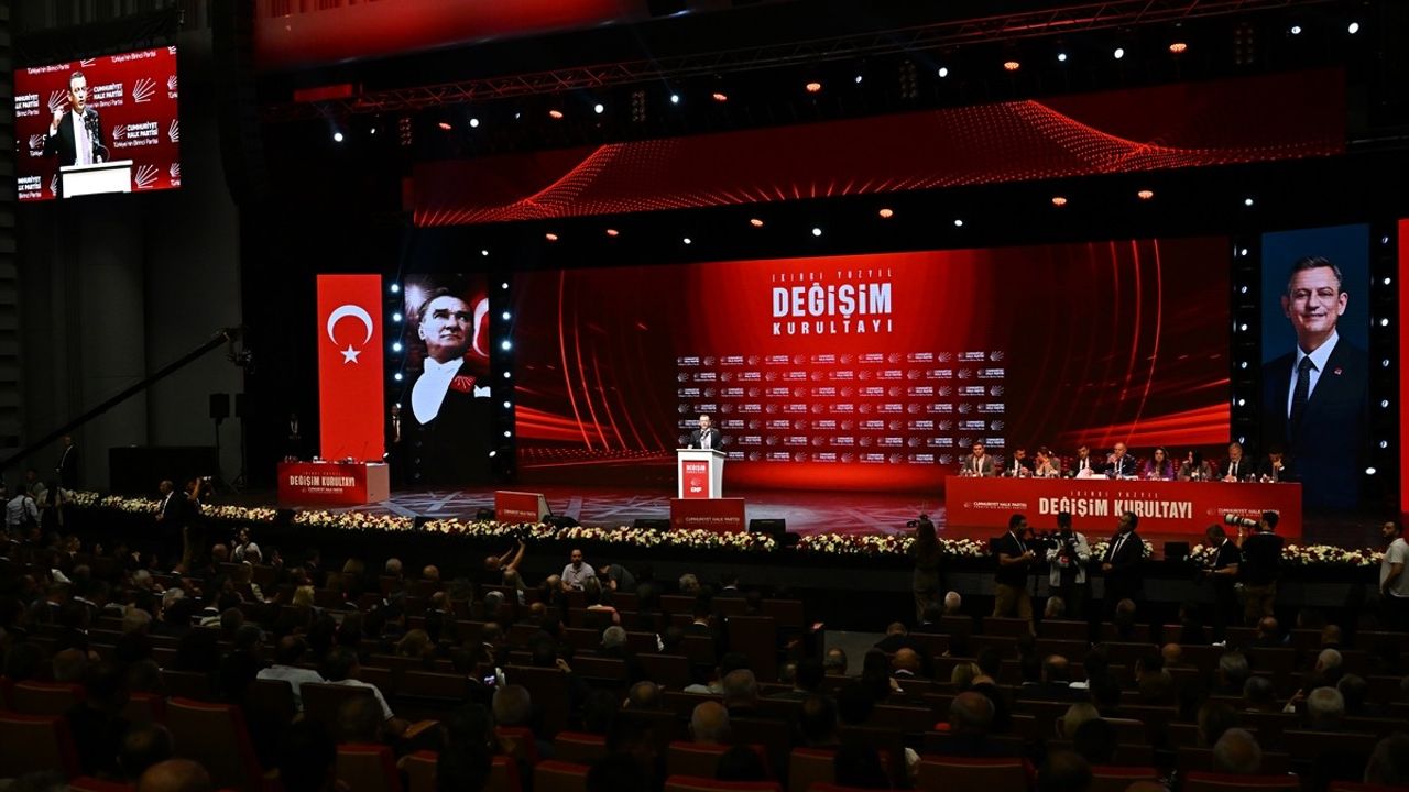 CHP'nin 20. Olağanüstü Kurultayı Sivas'ta Başladı