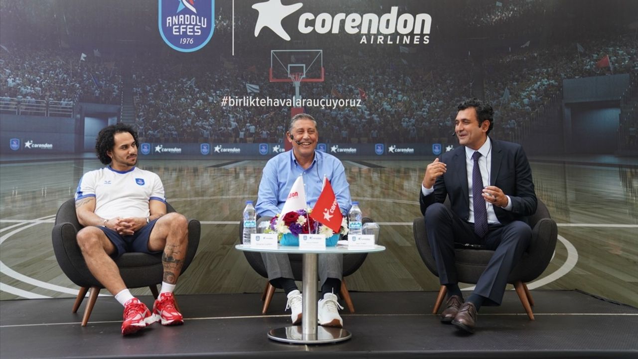 Corendon Airlines ve Anadolu Efes Yeni Sponsorluk Anlaşması İmzaladı