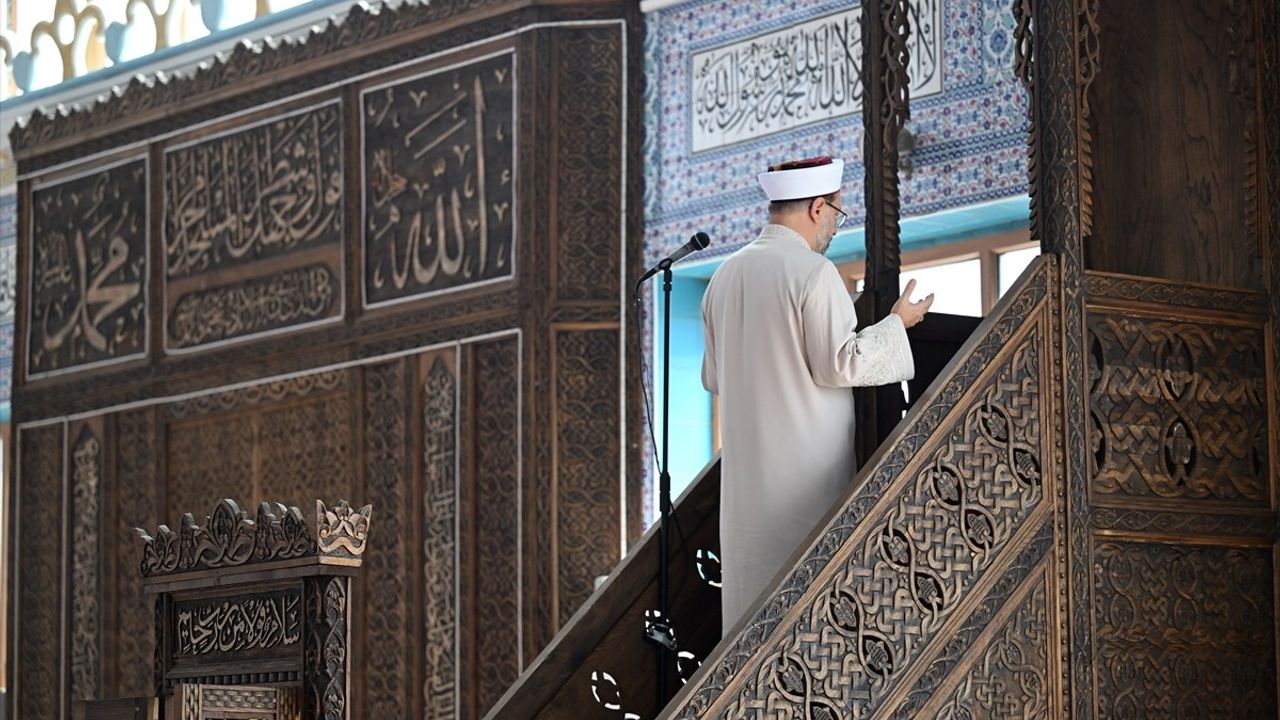 Diyanet İşleri Başkanı Erbaş, Ahilik Ahlakının Önemini Vurguladı