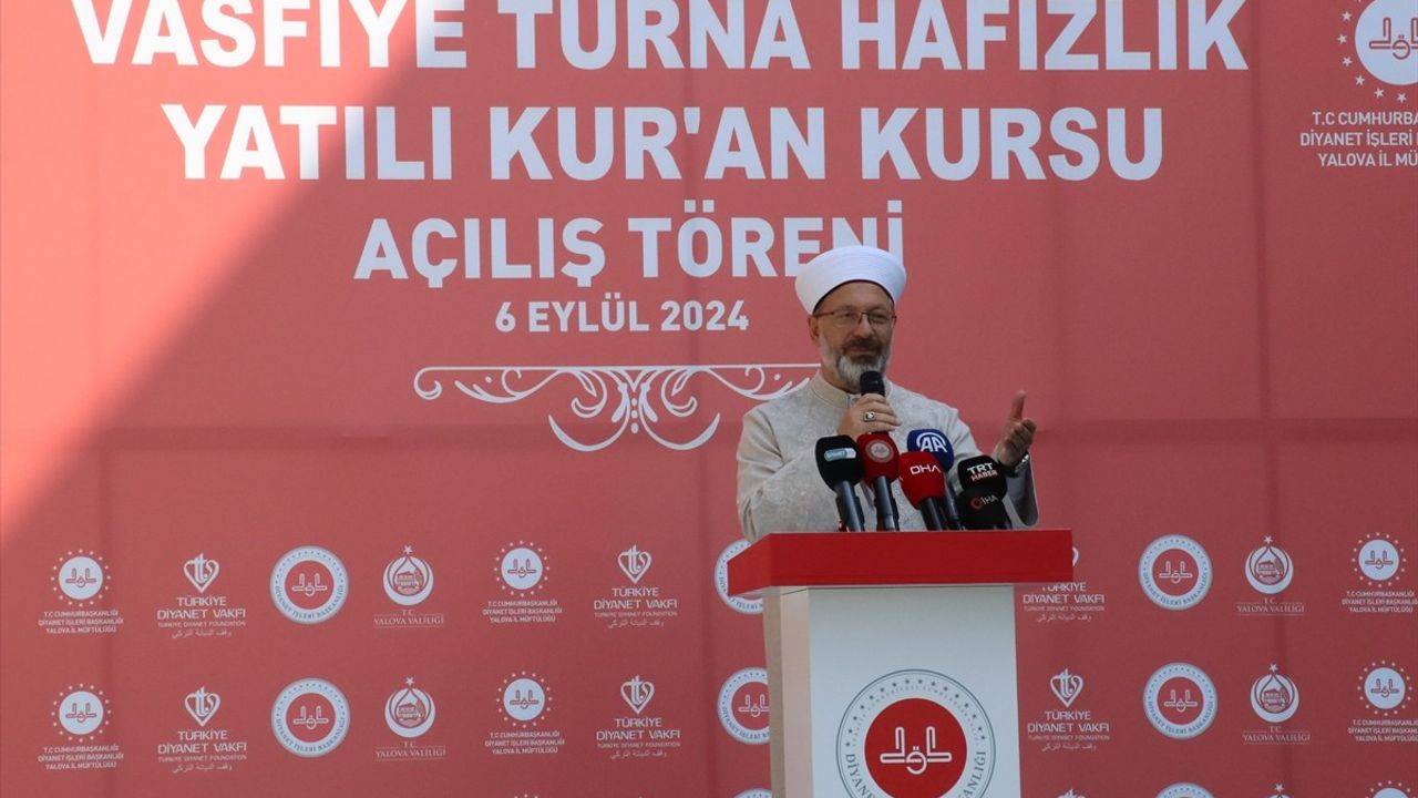 Diyanet İşleri Başkanı Erbaş'tan Gençliğe ve Mutluluğa Vurgu