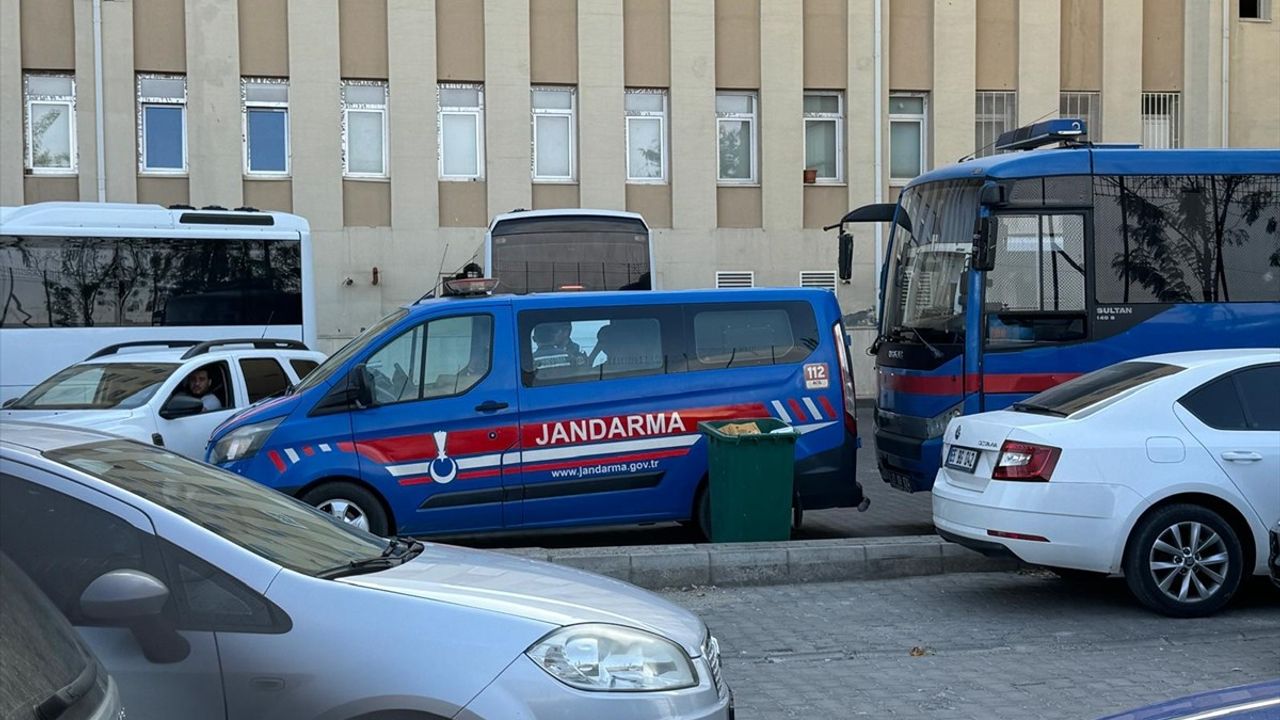 Diyarbakır'daki Narin Güran Davasında Tutuklama