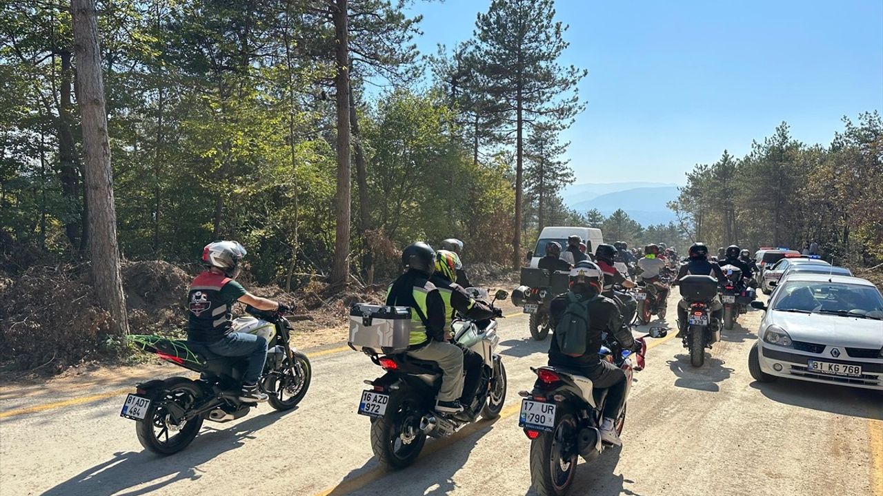 Düzce'de Güvenli Sürüş İçin Motosiklet Turu