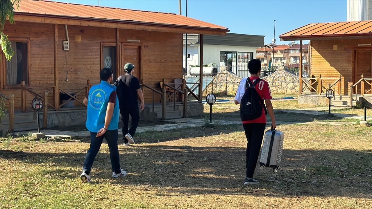 Ekolojik ve Sürdürülebilir Tarım Gençlik Kampı Hatay'da Başladı