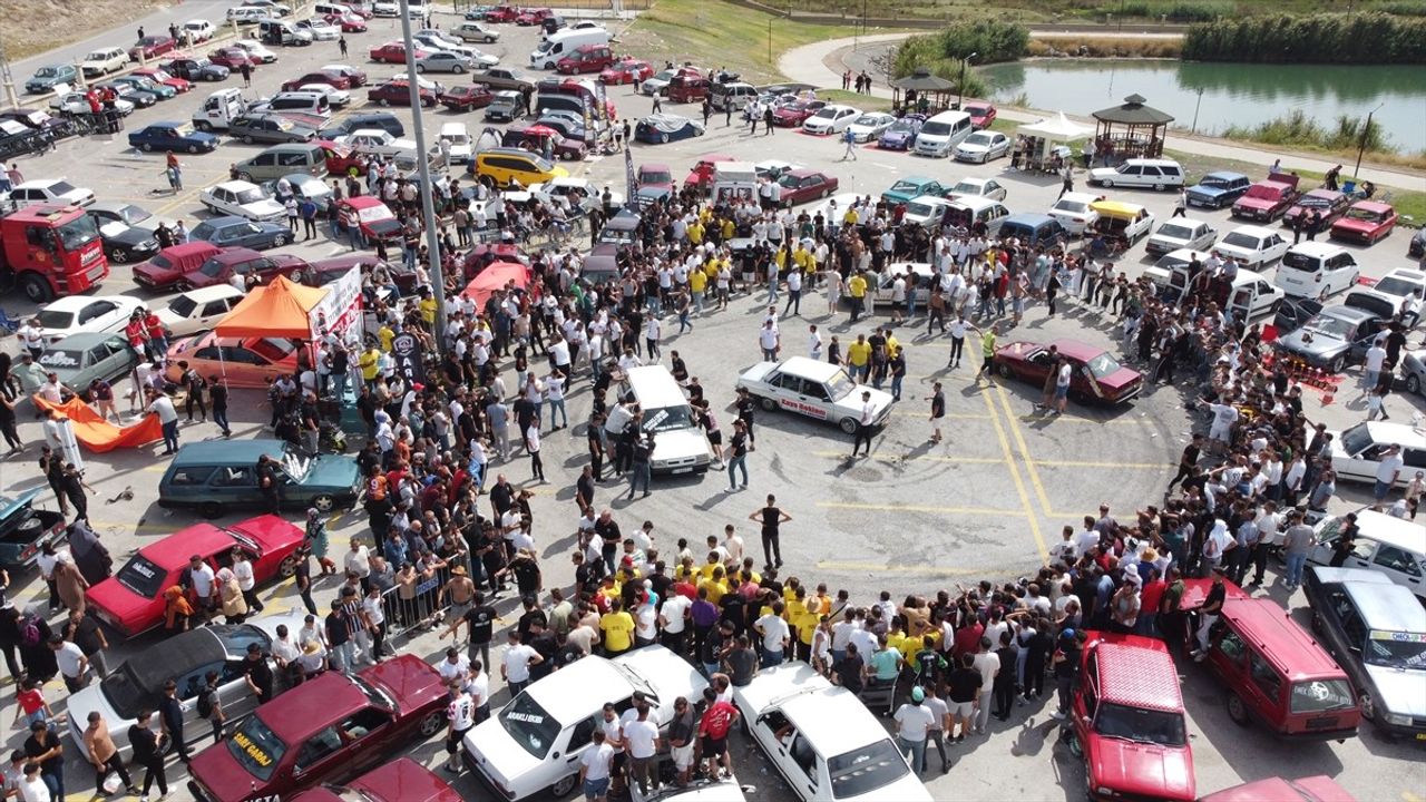 Erzincan’da Modifiye Araç Heyecanı