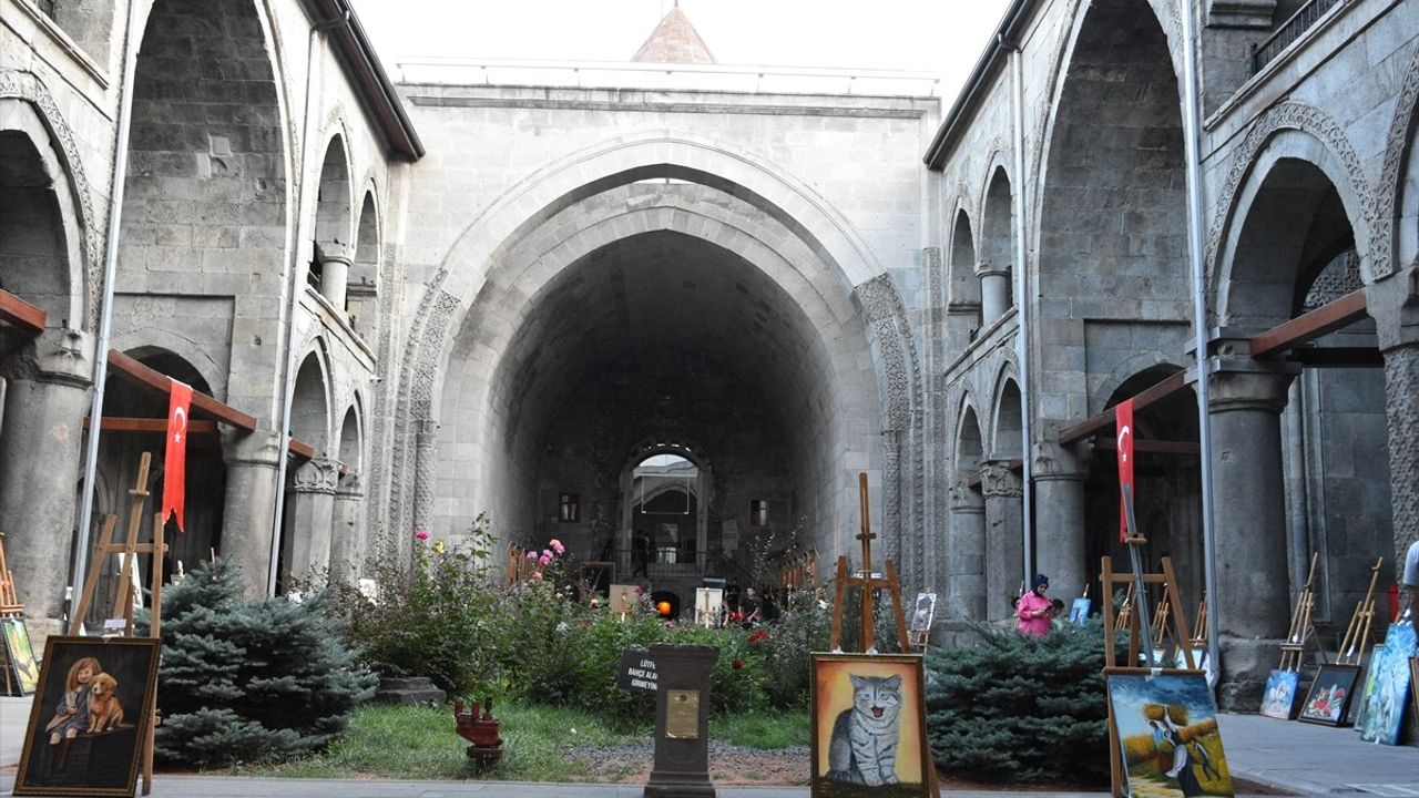 Erzurum'un Tarih ve Doğası Yağlı Boya Tablolarla Buluştu