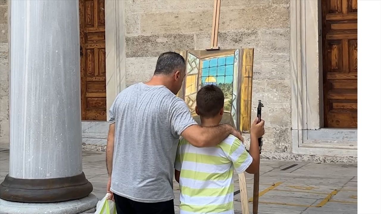 Filistin'e Boyanmak Sergisi Üsküdar'da Kapılarını Açtı