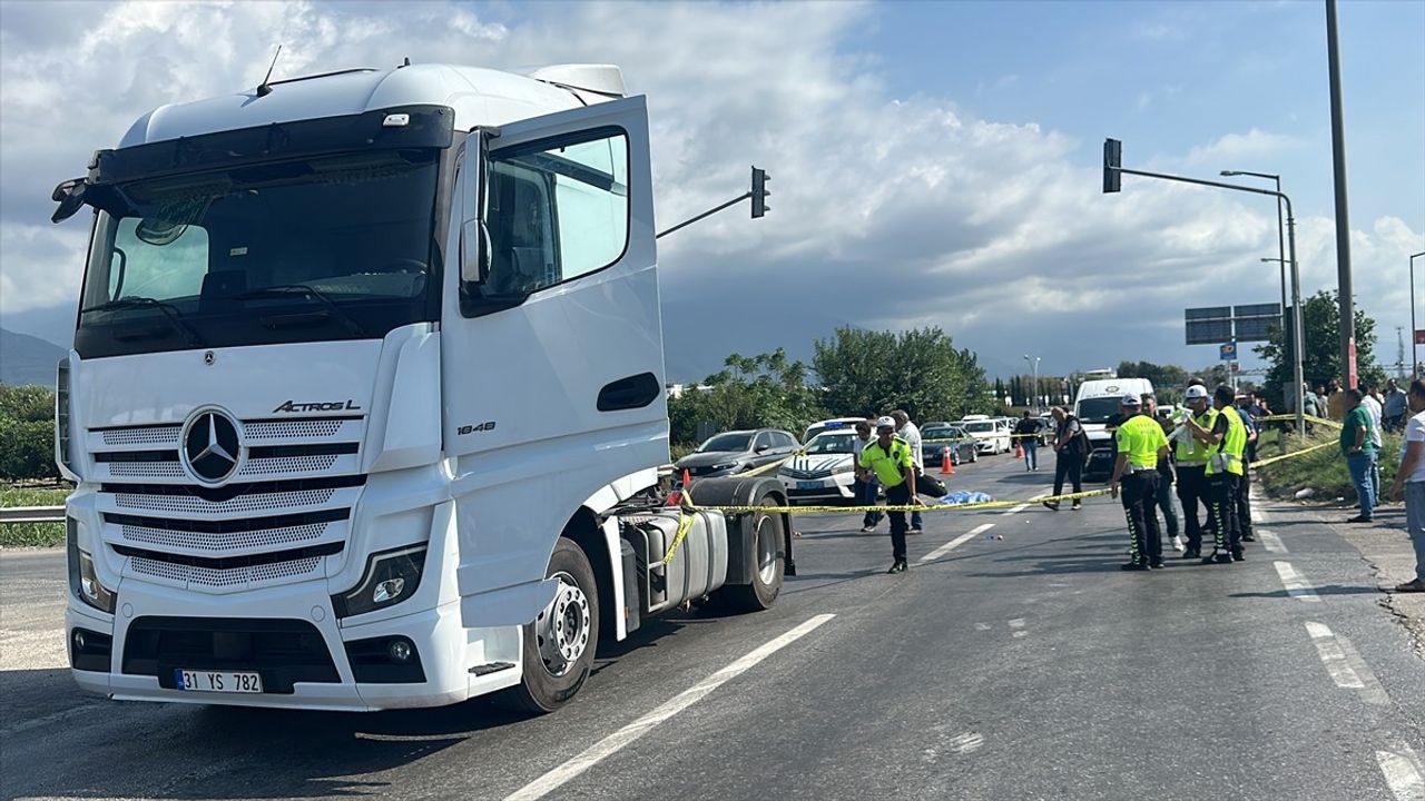 Hatay'da Kaza: Anne ve Kızı Hayatını Kaybetti