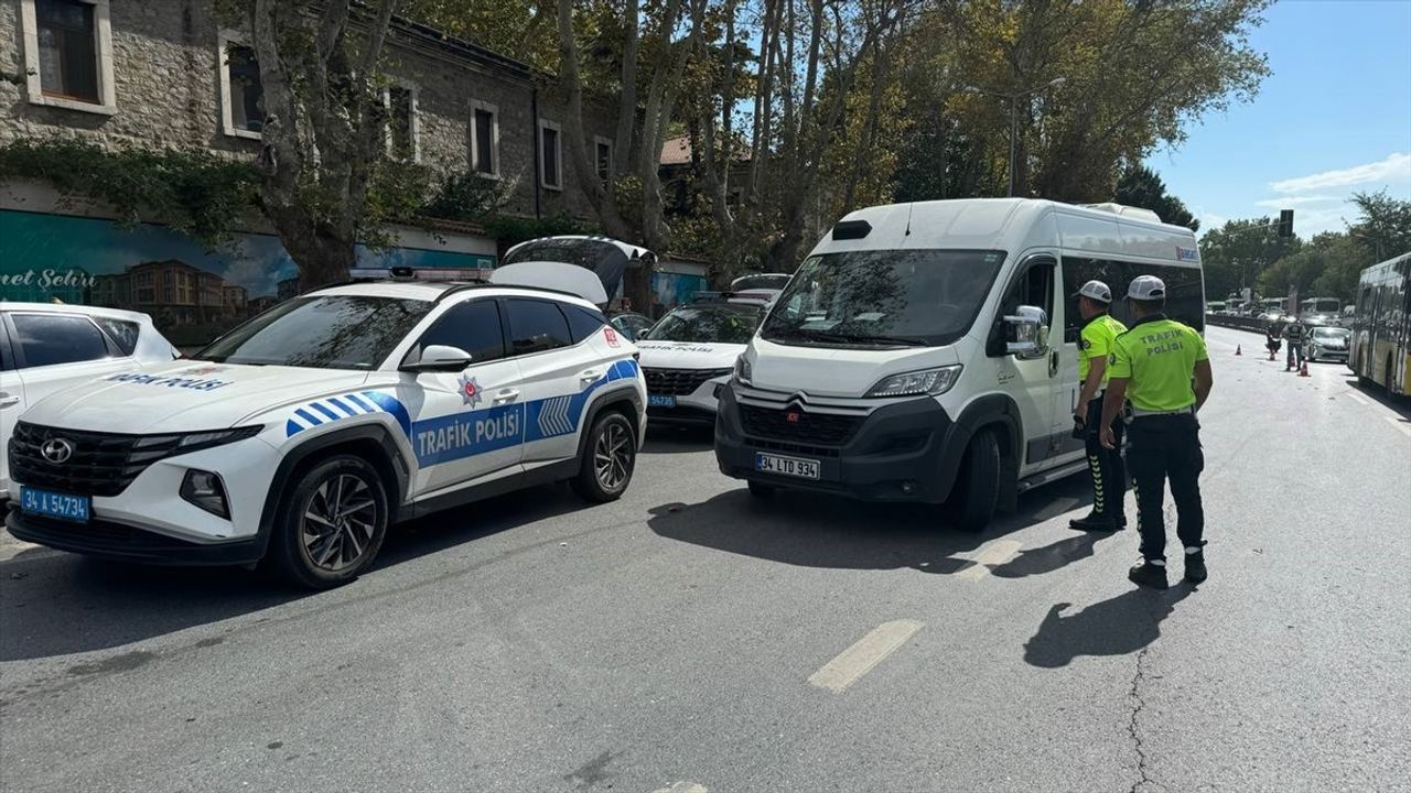 İstanbul'da Okul Servislerine Cezalar Uygulanıyor