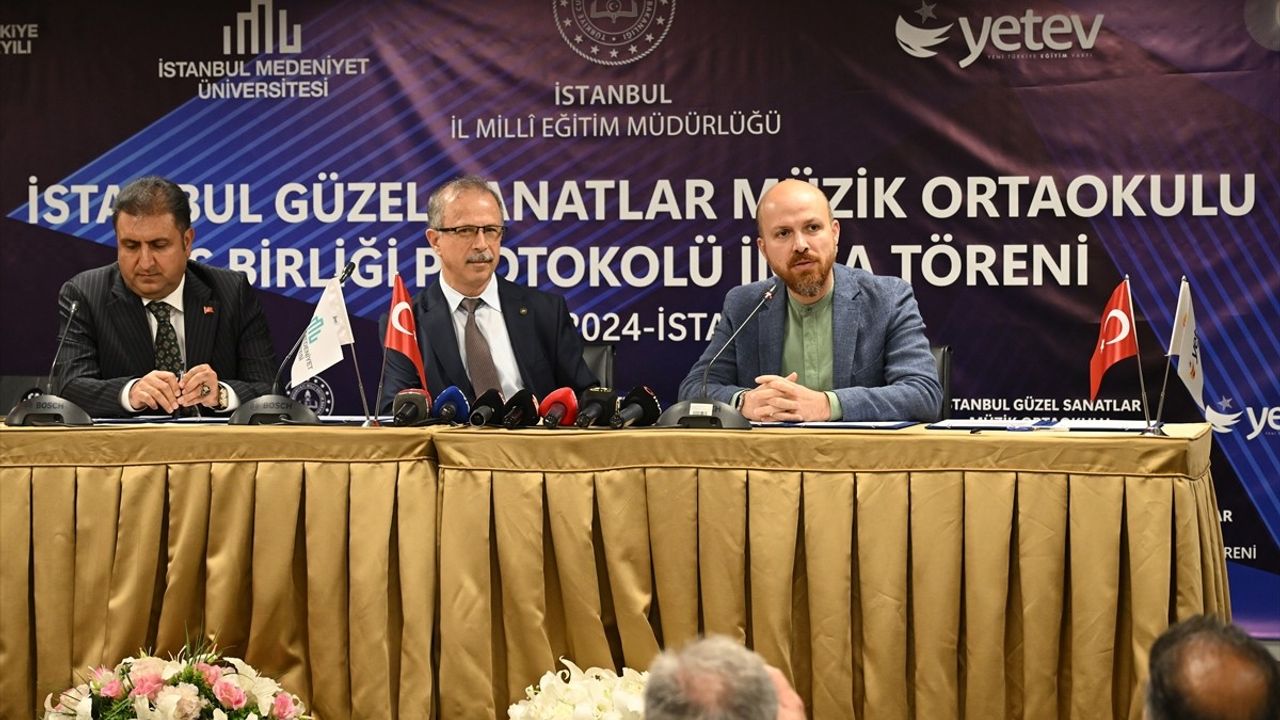 İstanbul'daki İlk Müzik Ortaokulu ve YETEV İş Birliği Protokolü İmzalandı