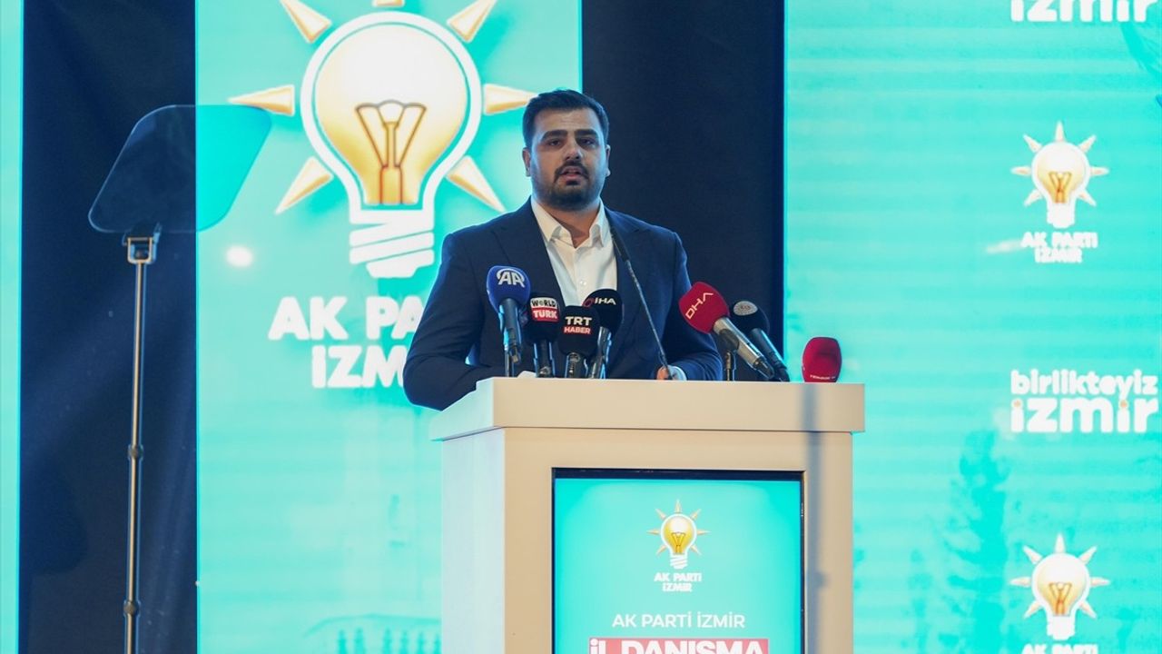 İzmir'de AK Parti İl Danışma Meclisi Toplantısı Gerçekleştirildi