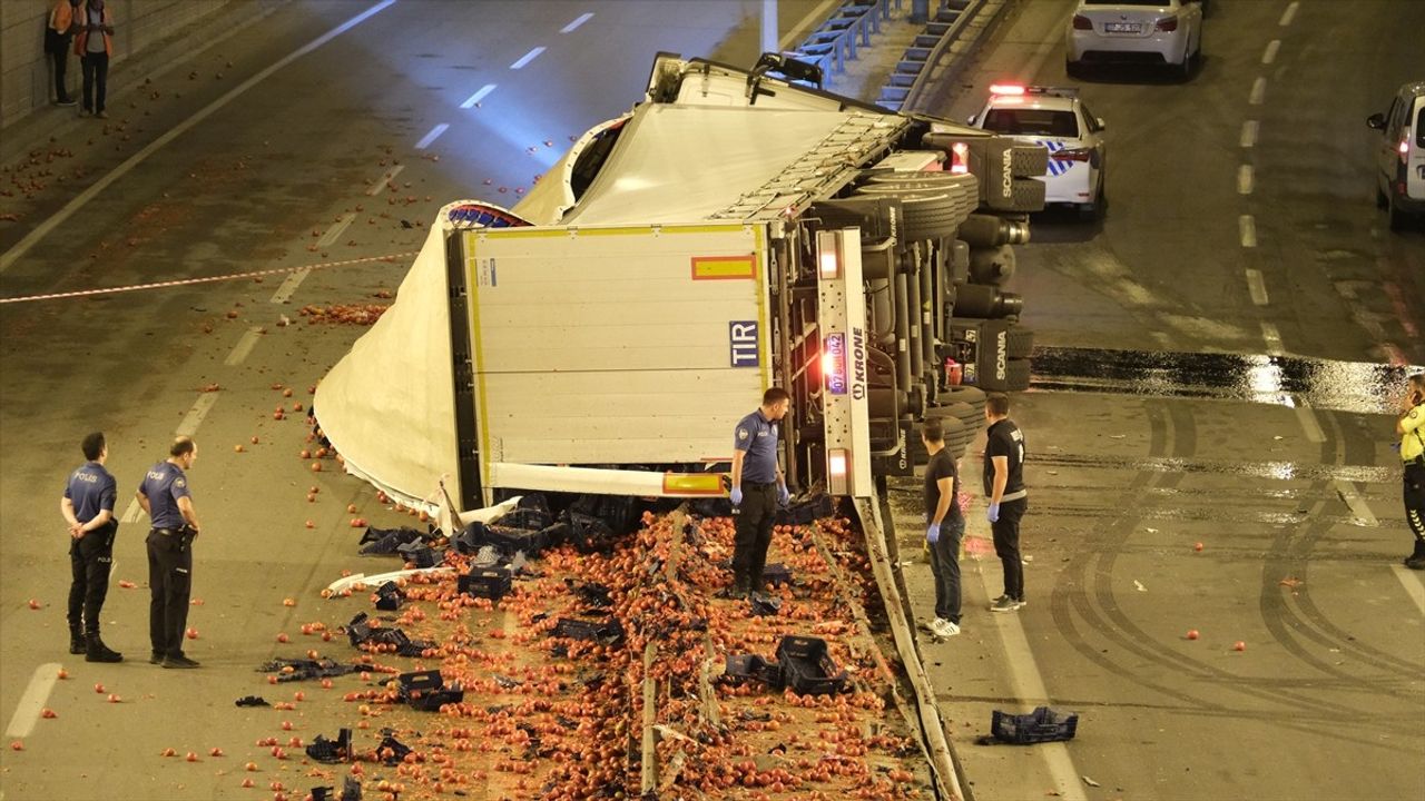 Konya'da Tır Kazası: Sürücü Hayatını Kaybetti