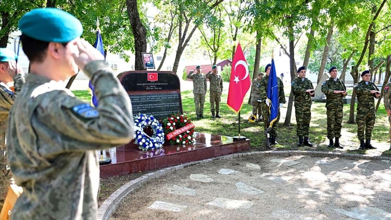 Kosova'da Kıdemli Başçavuş Hüseyin Kutlu Anıldı