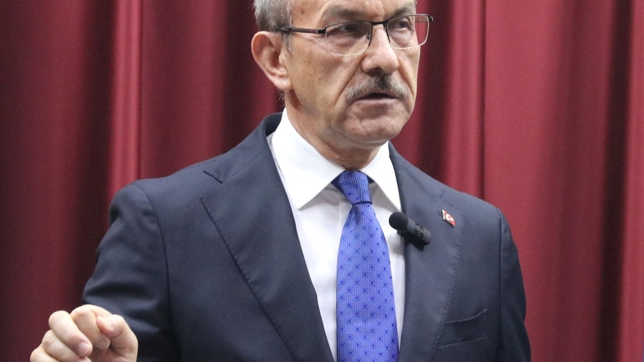 Malatya'da Hasarlı Binalara Yönelik Hızlı Yıkım ve Yeniden İnşa Süreci
