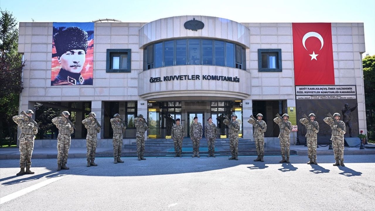 Orgeneral Gürak, Özel Kuvvetler İhtisas Kursu Açılış Töreni'nde