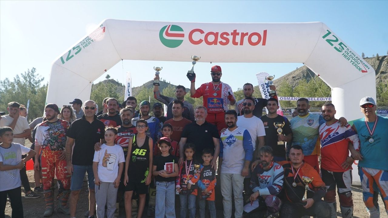 Osmancık'ta Enduro Motosiklet Yarışları Coşkusu