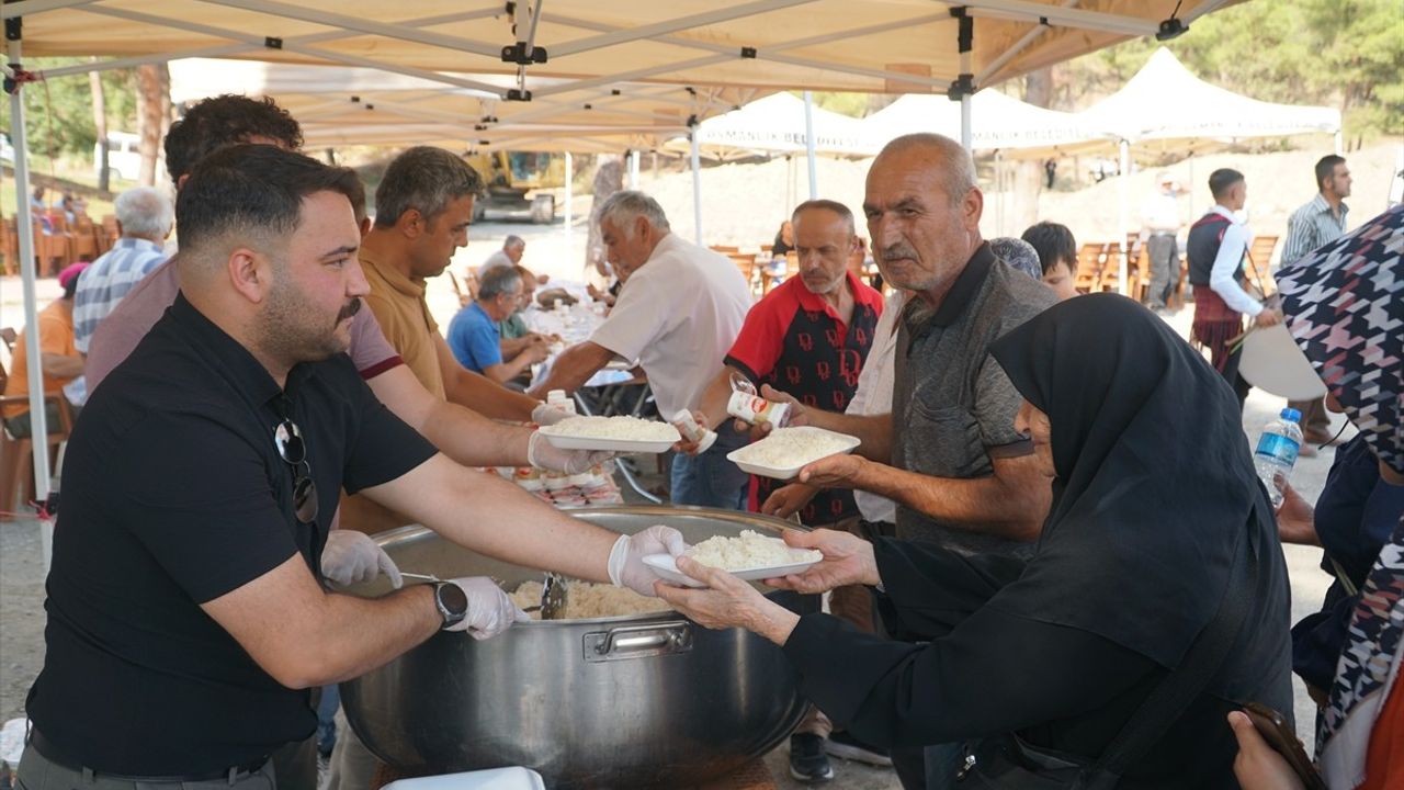 Osmancık'ta Yeni Mahsul Pirinç Pilavı İkramı