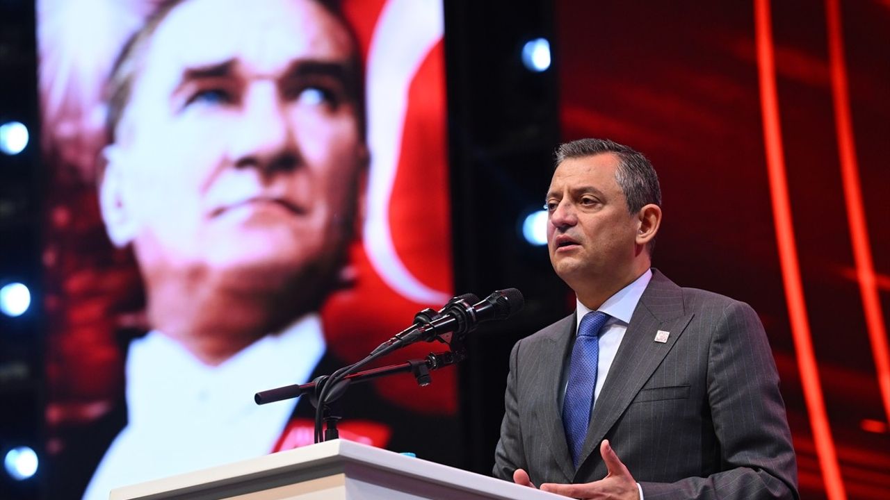 Özgür Özel: Türkiye'nin Önü Sandıkla Açılacak