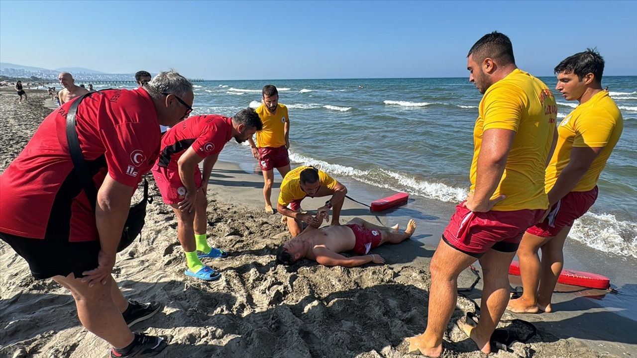 Samsun Cankurtaranları Yaz Sezonunda 293 Kişiyi Kurtardı